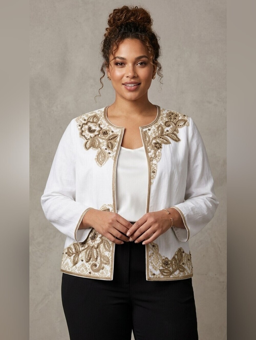 Chico's Blazer White Gold Embroidered Bronze Metallic Trim Lined Size